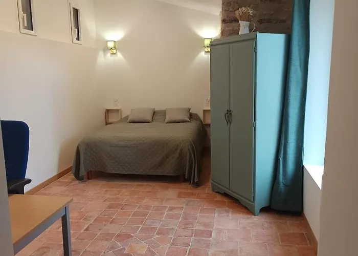 Aux Murmures Des Pierres Holiday home *